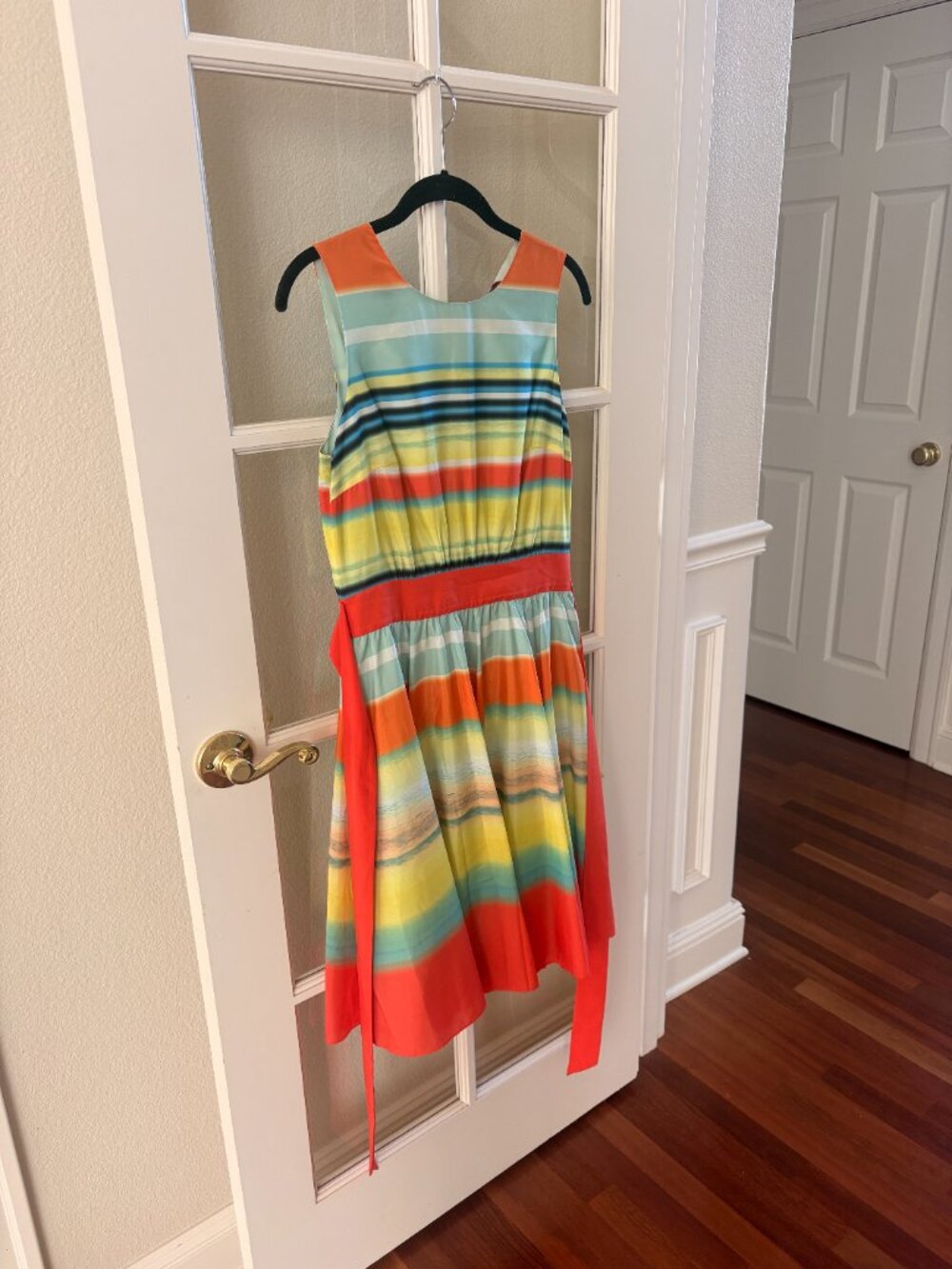 Size 2 Sleeveless Ted Baker London ILVA Sunset Stripe Dress